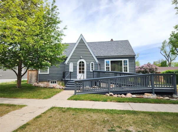 31 3rd Avenue SW, Choteau, MT 59422