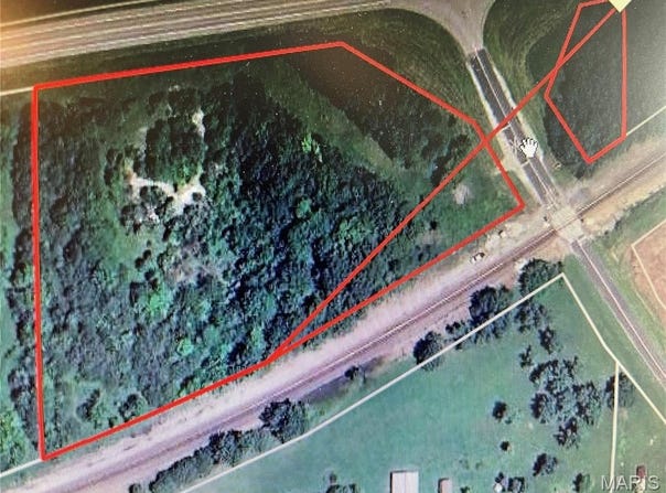4.81 Hwy 24 and Rt. U, Paris, MO 65275