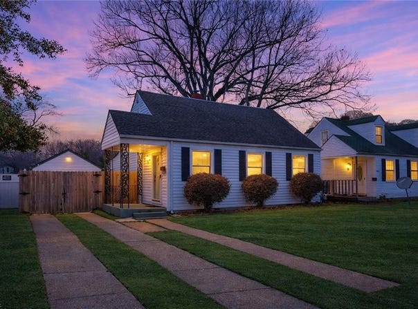 13 E Lamington Road, Hampton, VA 23669