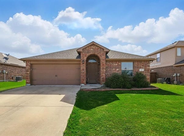 309 Pimlico Way, Ponder, TX 76259