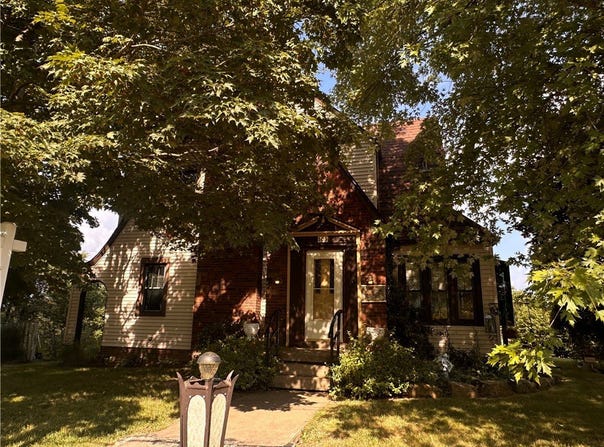 109 Maplewood Ave, Center Twp, PA 15001