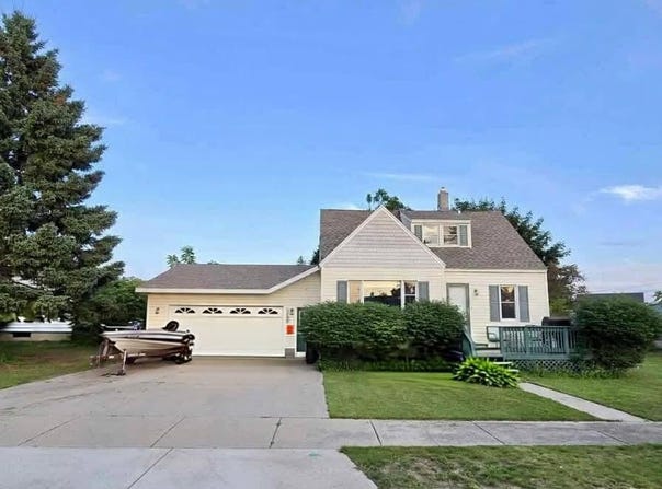 1102 S Fifth Avenue, Alpena, MI 49707
