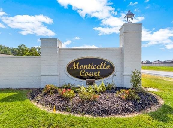 813 Mary Diane McCall Street, Lake Charles, LA 70605