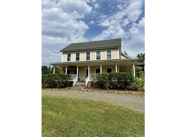 208 Old Lake Colby Road, Saranac Lake, NY 12983