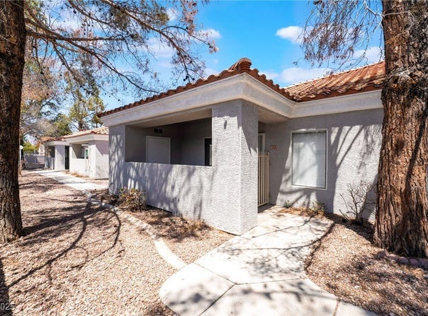 1838 N Jones Boulevard, Las Vegas, NV 89108