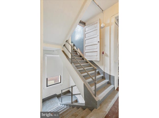 1712 PARK AVENUE, BALTIMORE, MD 21217