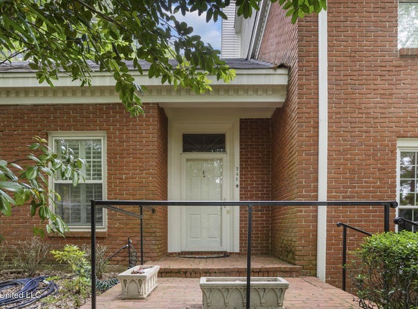 246 Eastbrooke Street, Jackson, MS 39216