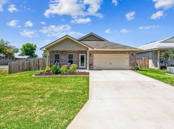 75 4th Street, Shalimar, FL 32579
