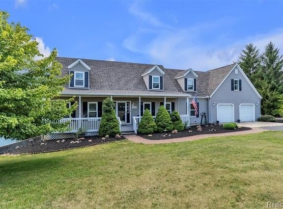 10146 Marshall Road, Green Oak Twp, MI 48178