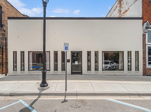 213 Hubbard Street, Allegan, MI 49010