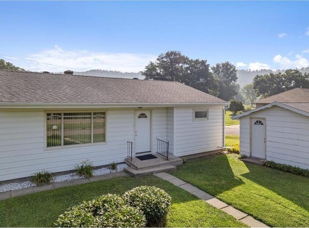 S1578 Lake Street, Alma, WI 54610