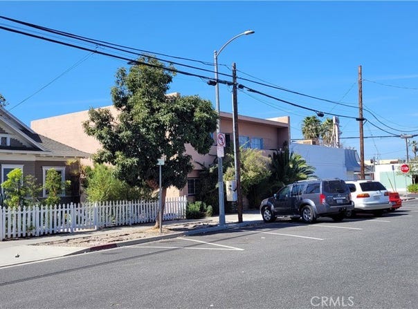 341 Bonito Avenue, Long Beach, CA 90802