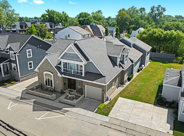 543 Deer Street, Plymouth, MI 48170