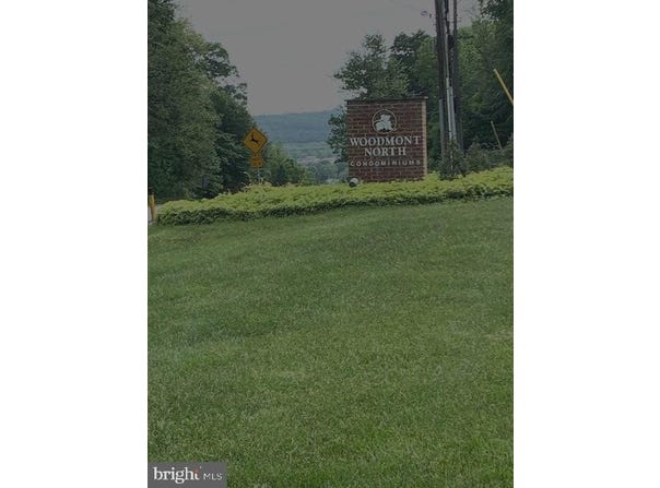 300 WINDING Way, DOWNINGTOWN, PA 19335