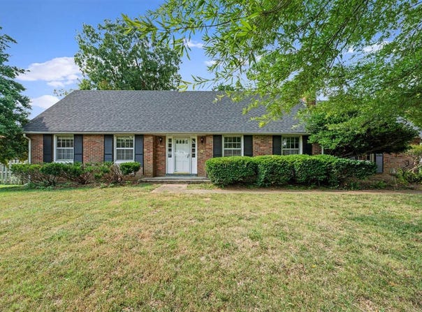 725 Temple Court, Bowling Green, KY 42104