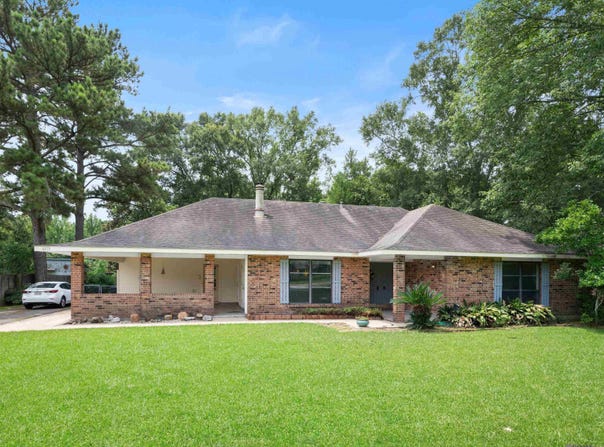 6970 Pettit Rd, Baker, LA 70714