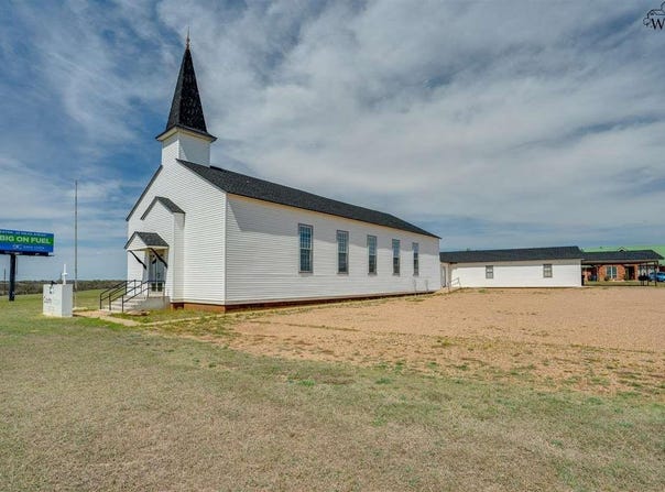 5808 NORTHWEST FREEWAY, Wichita Falls, TX 76305