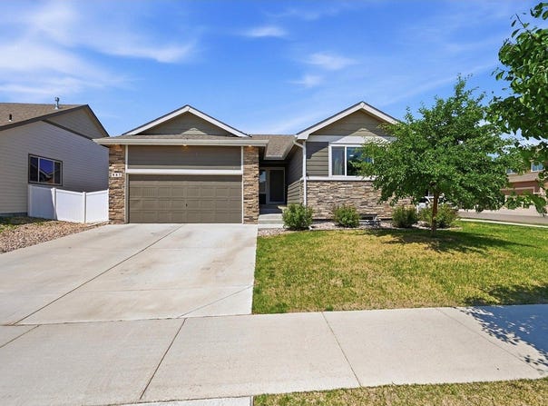 987 Axis Dr, Windsor, CO 80550