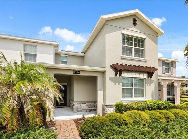 11574 COMIC Alley, ORLANDO, FL 32832