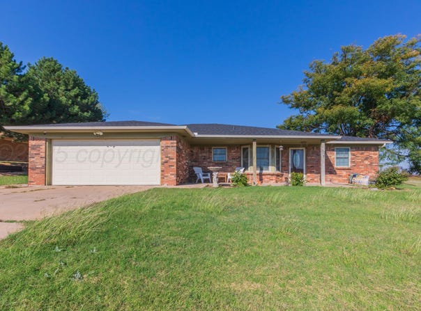 134 Eddie, Canadian, TX 79014