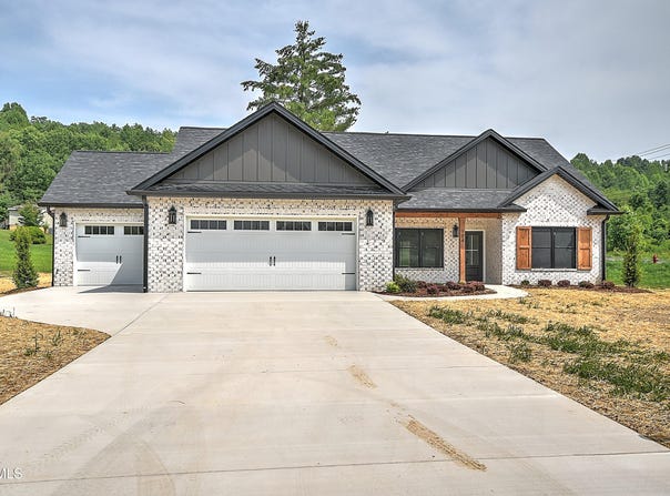 104 Thomson Mdw Lane, Jonesborough, TN 37659
