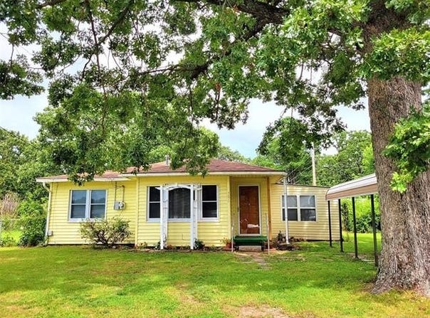 701 S Cedar Street, Tahlequah, OK 74464