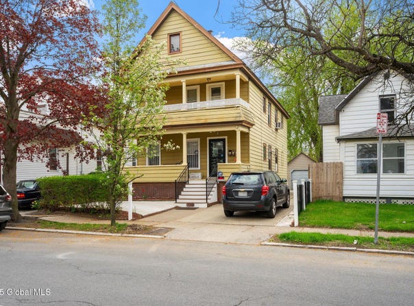 1108 Cutler Street, Schenectady, NY 12303