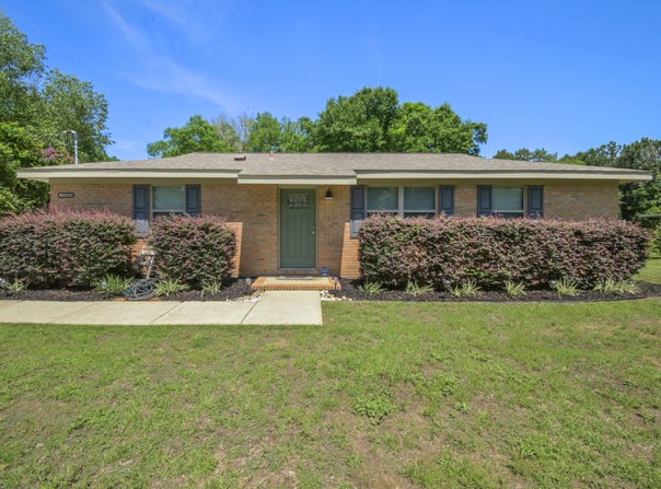 5519 Royal Street, Crestview, FL 32539