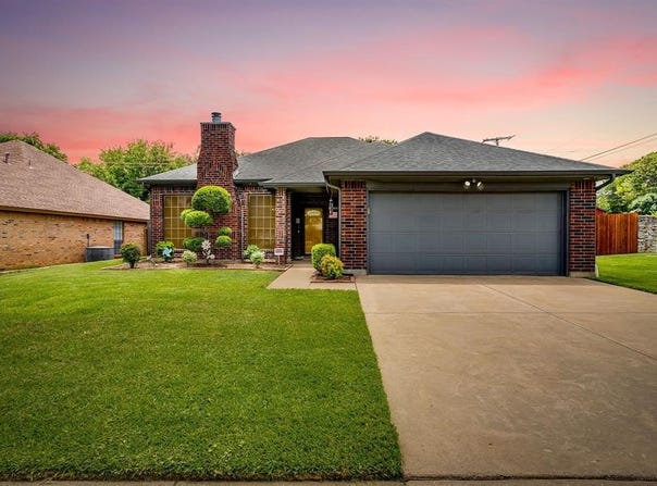 3716 Indian Wells Drive, Arlington, TX 76017