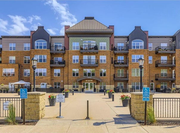 1800 Graham Avenue, Saint Paul, MN 55116