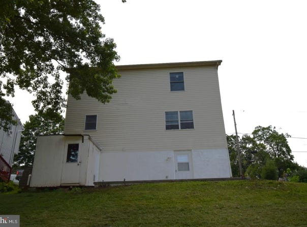 636 HILLSIDE, NORRISTOWN, PA 19403