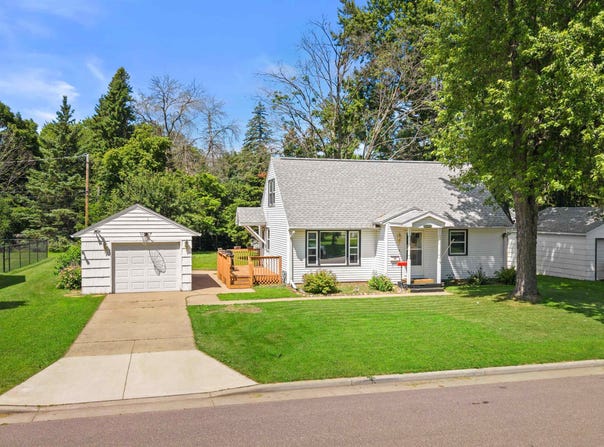 530 18TH AVENUE SOUTH, Wisconsin Rapids, WI 54495