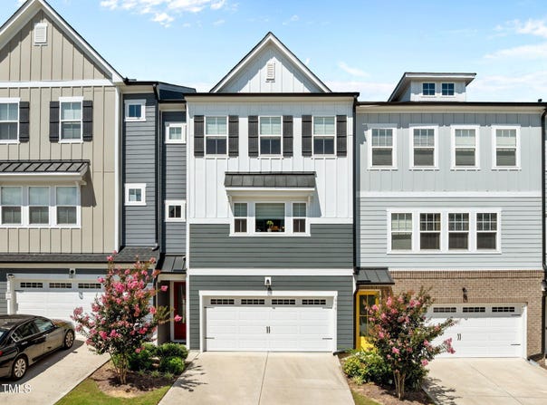 806 Grafton Peak Lane, Apex, NC 27523