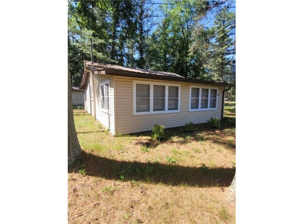 W8337 Martin Lane, Hatfield, WI 54754
