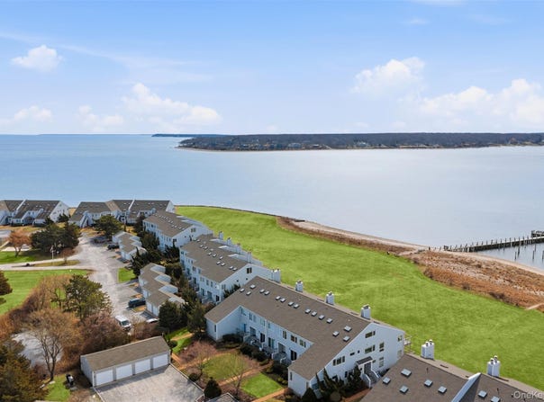 2460 Shipyard Lane, East Marion, NY 11939