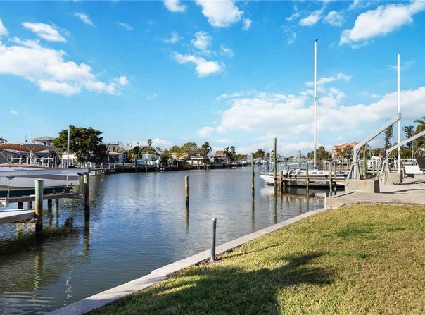 806 ARLINGTON ROAD, PALMETTO, FL 34221