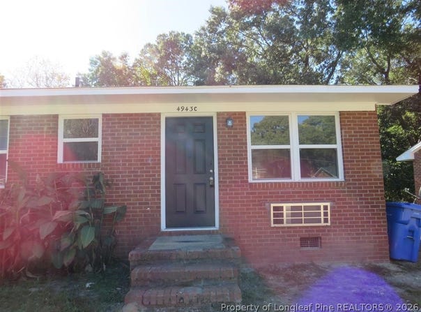 4943 Fieldcrest Drive, Fayetteville, NC 28303