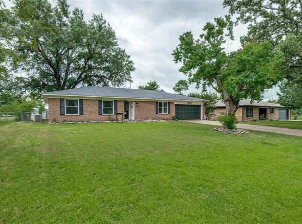 1434 Southland Street, Sulphur Springs, TX 75482
