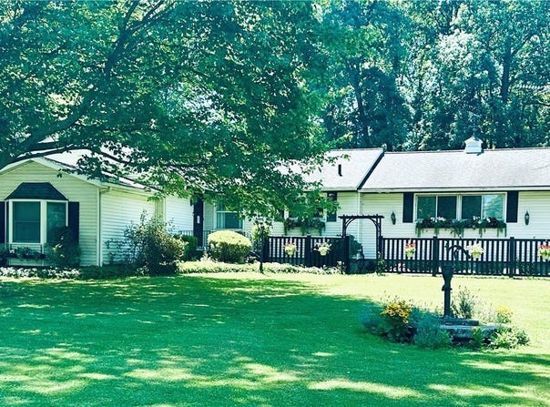 7720 Rice Road, Amherst, OH 44001