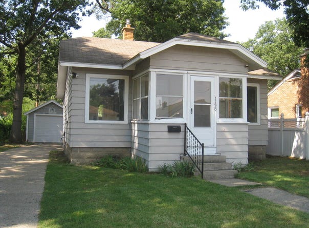 1138 E Forest Avenue, Muskegon, MI 49442