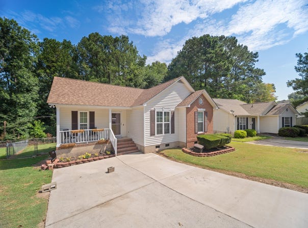204 barger circle, Irmo, SC 29063