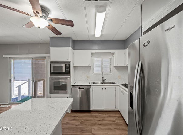 201 S GREENFIELD Road, Mesa, AZ 85206