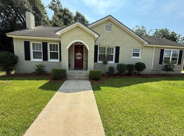 203 Mitchell Street, Headland, AL 36345