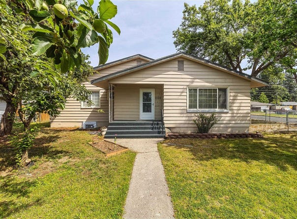 1306 W Joseph Ave, Spokane, WA 99205