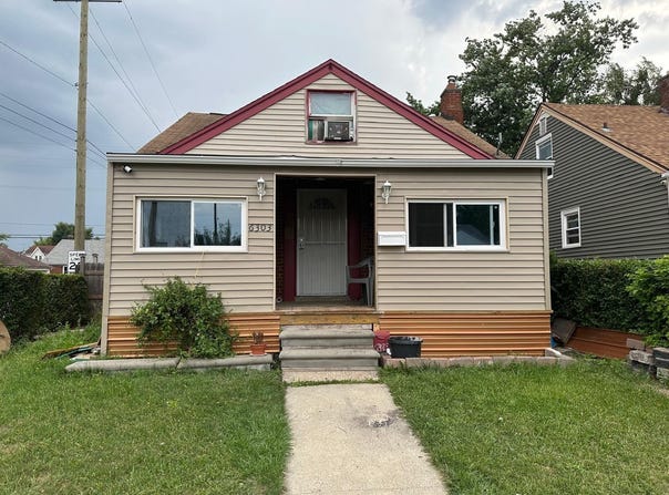 6303 Ashton Avenue, Detroit, MI 48228