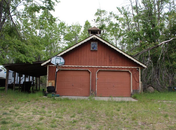 4188 Centerline Road, Lewiston, MI 49756