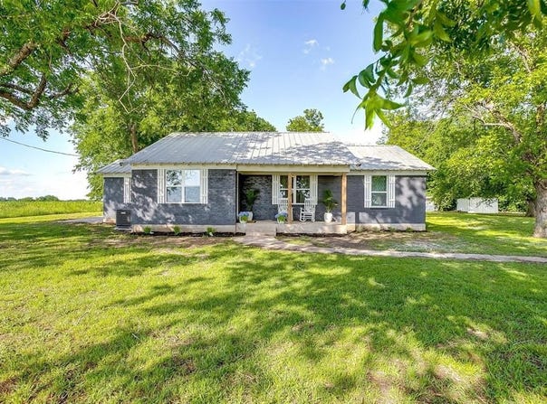 1008 HCR 4114 S, Itasca, TX 76055