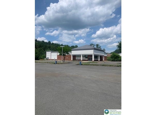 1099 E Broad Street, Tamaqua Boro, PA 18252