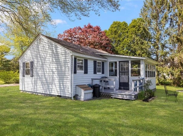 44 Kilburn Street, Charlestown, RI 02813