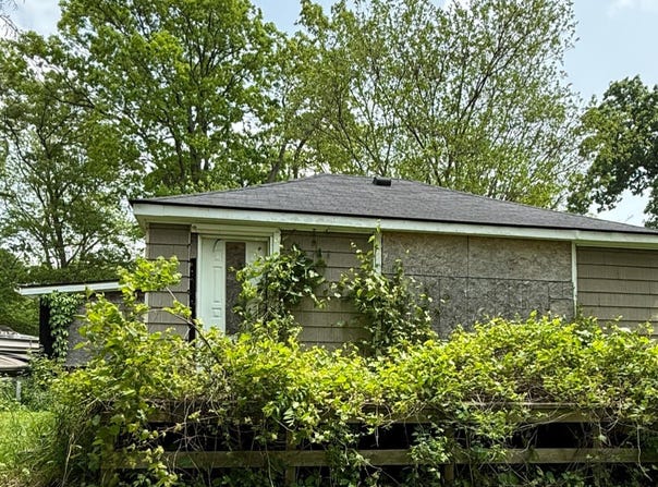 11108 Silver Lake Road, South Lyon, MI 48178